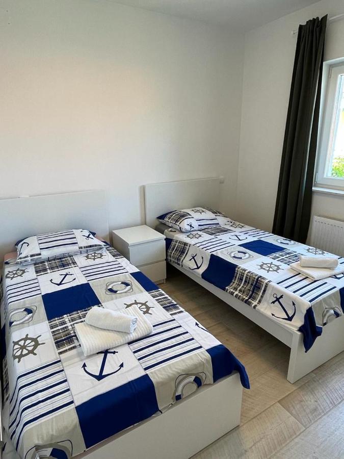 D&j Biograd Na Moru